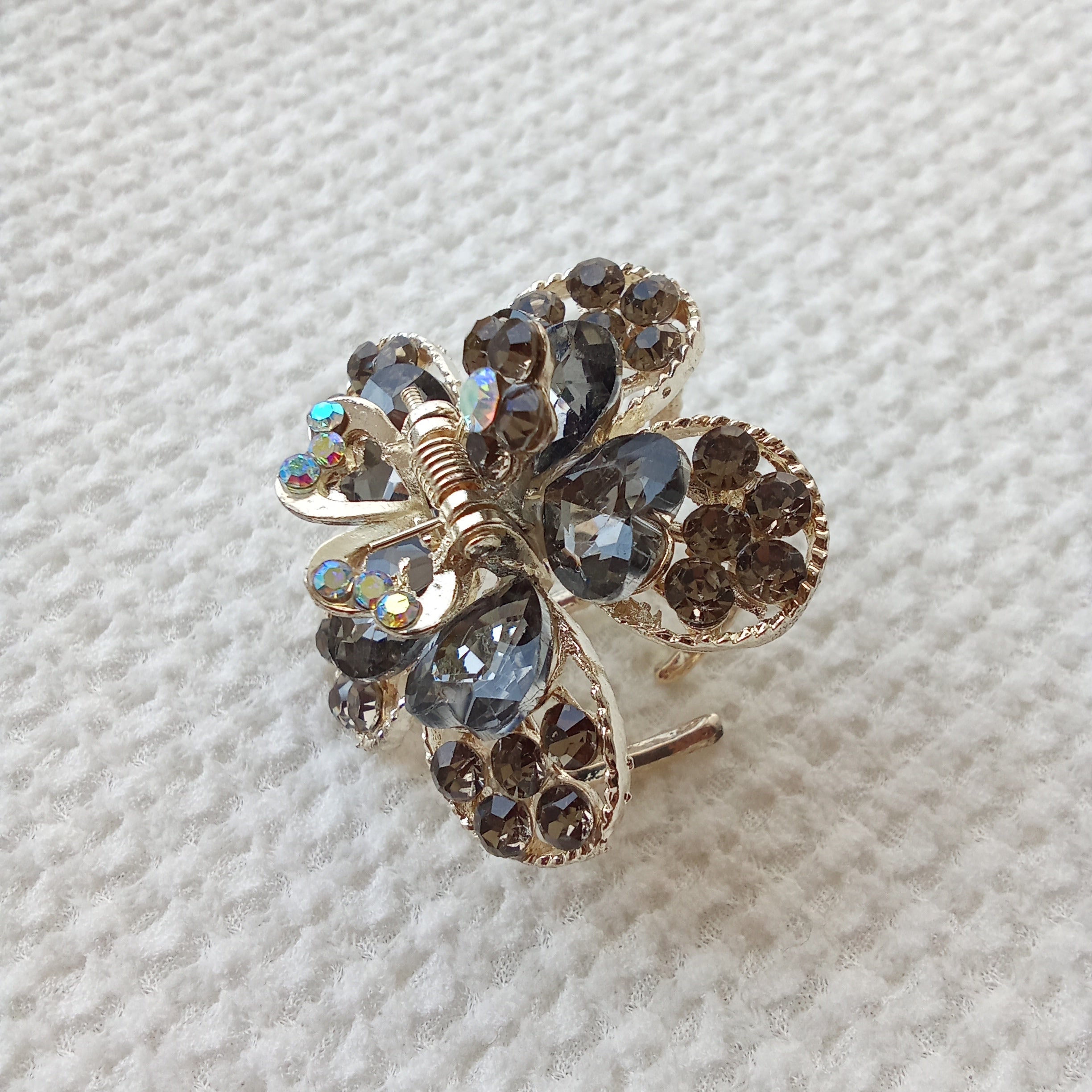 Gold-Tone Crystal Flower Hair Claw Clip – Black