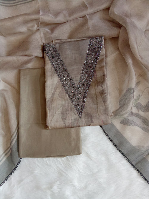 Dusty Grey Organza Unstitched Salwar Kameez with Embroidered Neck & Santoon Bottom