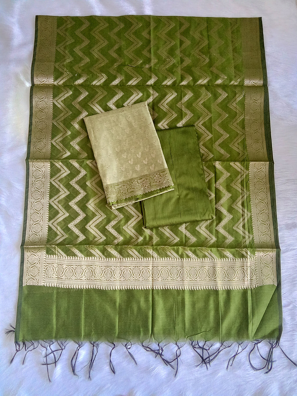 Green Raw Silk Banarasi Unstitched Salwar Kameez Suit