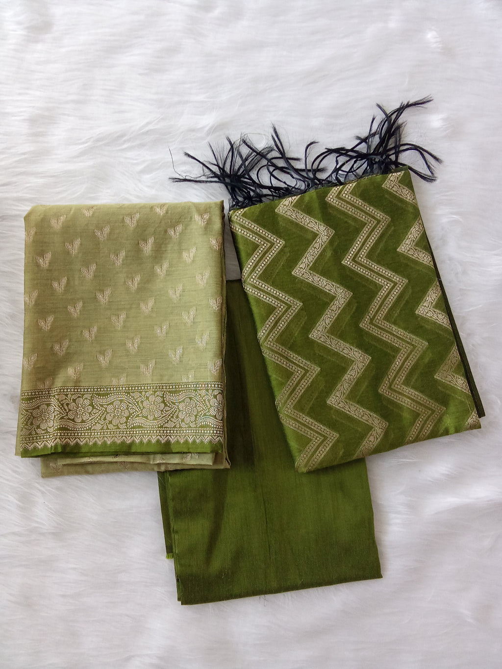 Green Raw Silk Banarasi Unstitched Salwar Kameez Suit