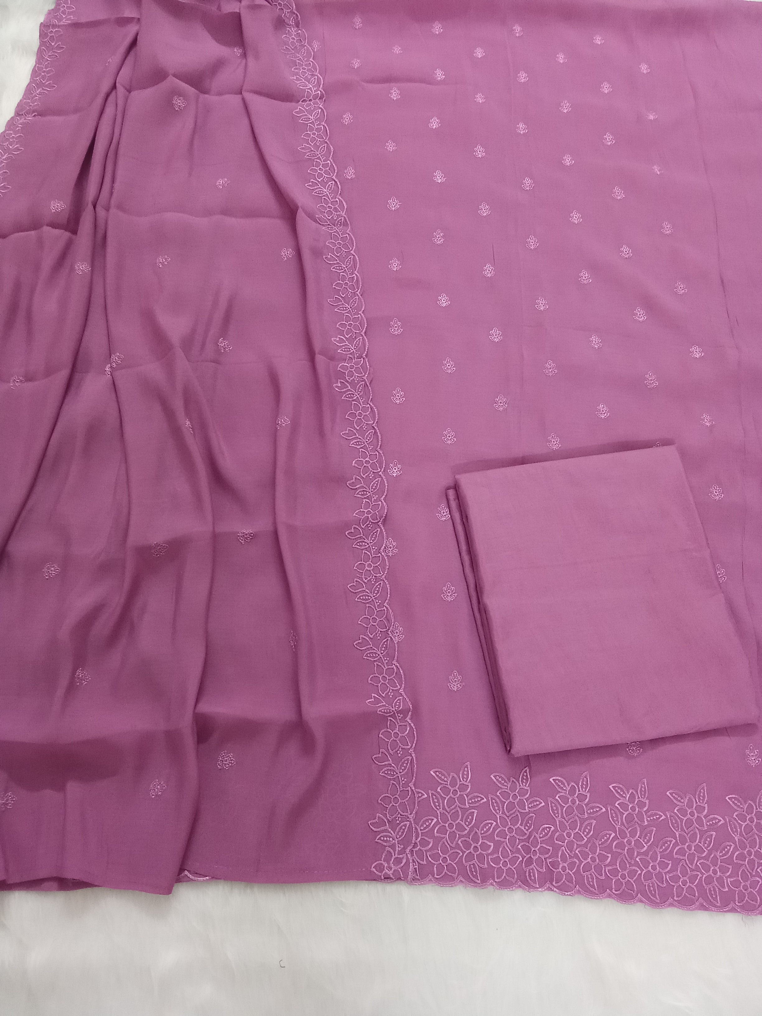 Lavender Mul Chanderi Embroidered Salwar Suit